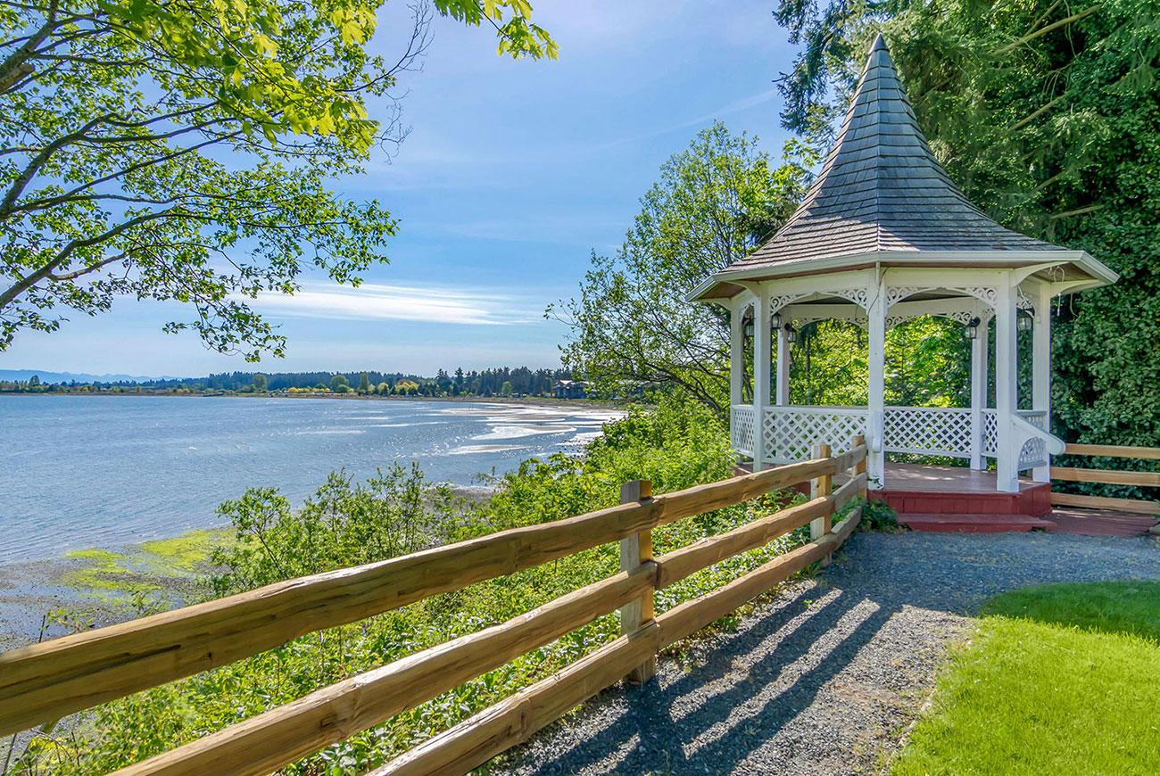 Bayside Oceanfront Resort Parksville Zewnętrze zdjęcie